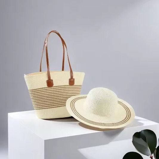 Sac et chapeau de plage