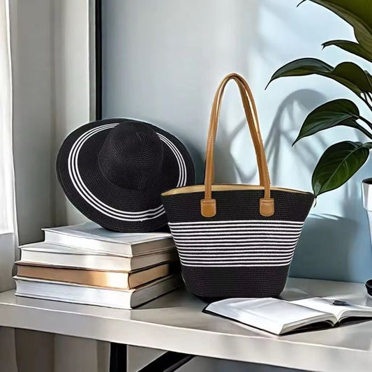 Sac et chapeau de plage